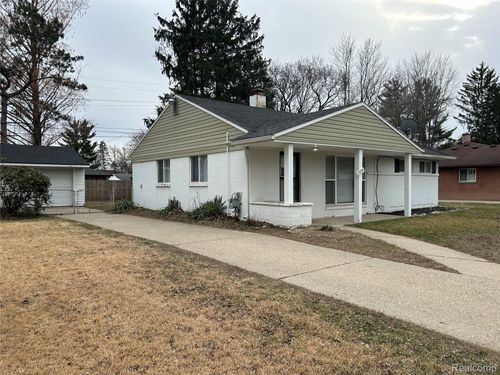 25245 Kildare St, Southfield, MI, 48033-2409 | Card Image