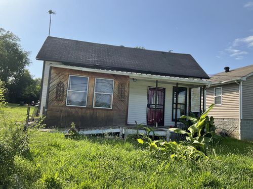 447 Edgewood St, Alexandria, TN, 37012-5061 | Card Image