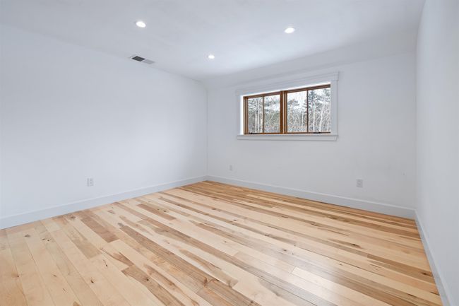 38 Jamesons Flts, Condo with 3 bedrooms, 3 bathrooms and null parking in Manchestr Ctr VT | Image 25