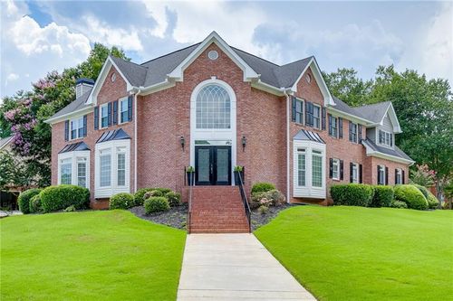 5332 Candleberry Dr Sw, Lilburn, GA, 30047-6768 | Card Image