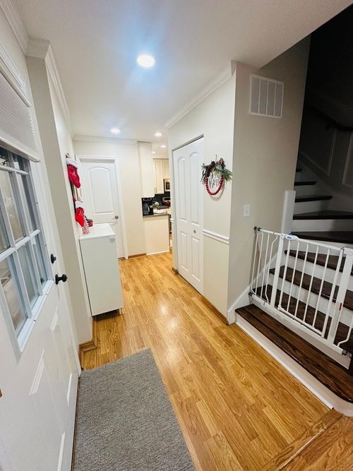 2062 Danbury Pl, Hoffman Estates, IL, 60169-2534 | Card Image