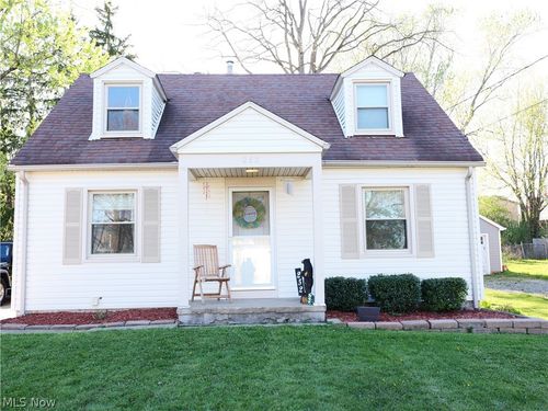 252 Parkgate Ave, Austintown, OH, 44515-3240 | Card Image