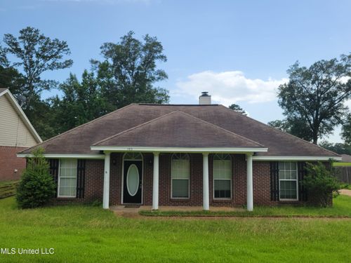 103 Live Oaks Blvd, Pearl, MS, 39208-8069 | Card Image