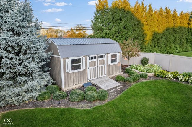 1675 Devonshire Dr, House other with 5 bedrooms, 5 bathrooms and null parking in Seymour IN | Image 29