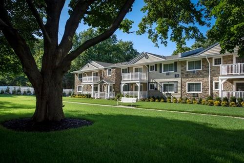 24-2c-9 Williams Blvd, Lake Grove, NY, 11755-2401 | Card Image