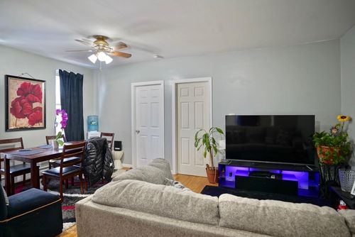 324 Arlington Ave, Brooklyn, NY, 11208-1177 | Card Image