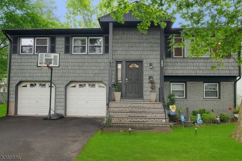 452 W 4th Ave, Roselle, NJ, 07203-1865 | Card Image