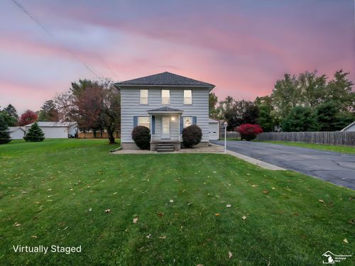 138 W Madison St, Petersburg, MI, 49270-9473 | Card Image