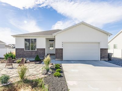 524 S 690 E, House other with 6 bedrooms, 2 bathrooms and 2 parking in Hyrum UT | Image 1