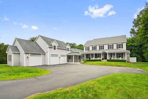 48 Evergreen Rd, Cromwell, CT, 06416-1669 | Card Image