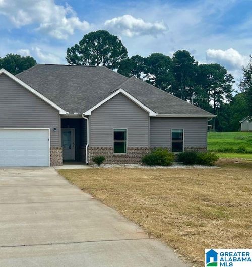 135 Wolf Ln, Parrish, AL, 35580-0039 | Card Image