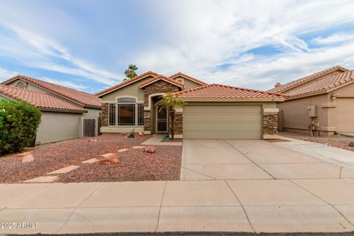 1011 E Amberwood Dr, Phoenix, AZ, 85048-1938 | Card Image