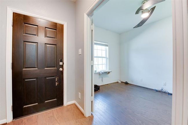 438 Dorsal Way, House other with 4 bedrooms, 3 bathrooms and 3 parking in Crosby TX | Image 12