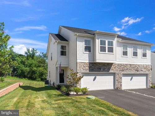 729 Hunsberger Rd, SPRING CITY, PA, 19475-1421 | Card Image