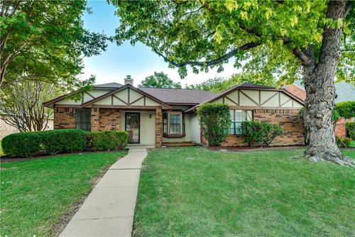 2809 Hampshire Dr, Garland, TX, 75040-8778 | Card Image