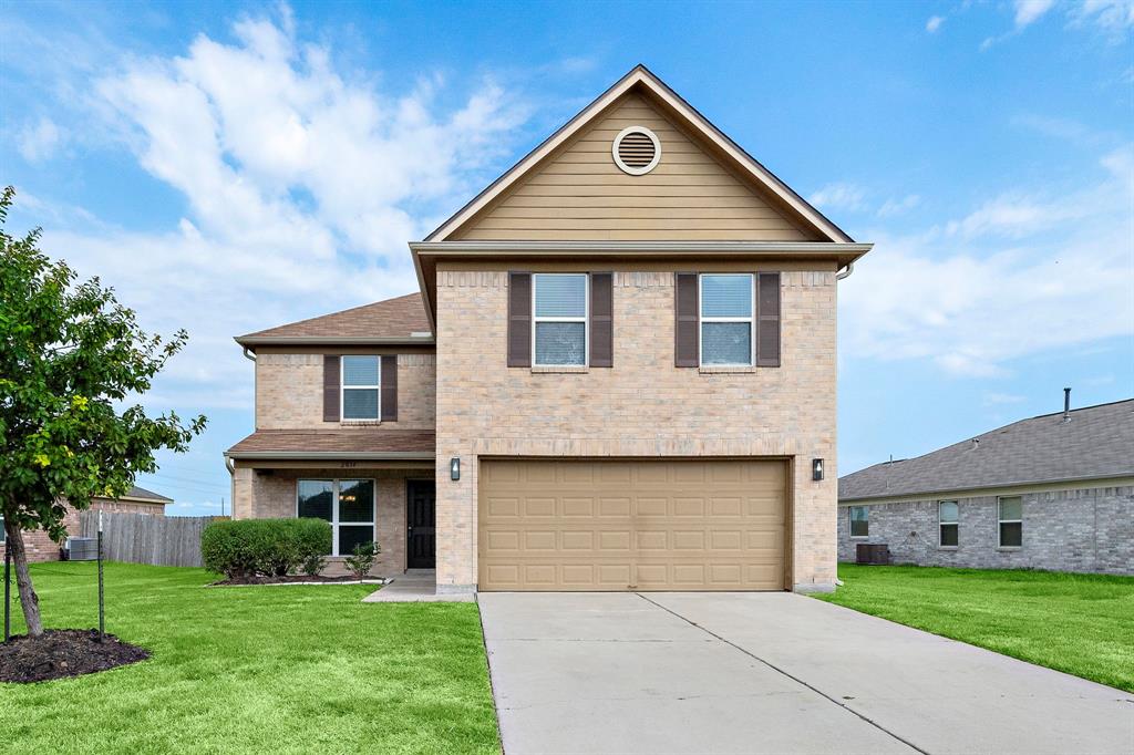Red Cedar Trl, Rosenberg, TX 77471