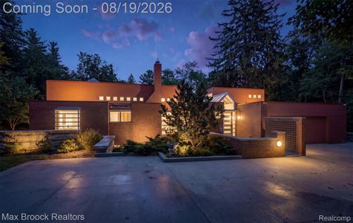 25850 Romany Way, Franklin, MI, 48025-1197 | Card Image