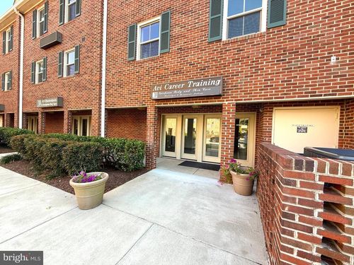 ste-a-10130 Colvin Run Rd, GREAT FALLS, VA, 22066-1839 | Card Image