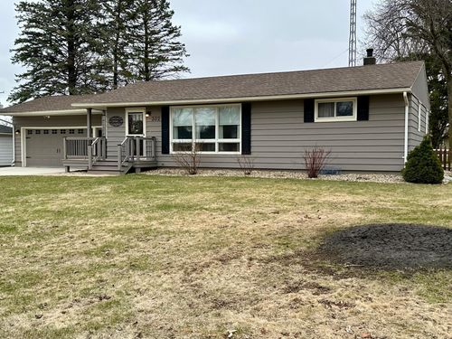 302 3rd St N, Rose Creek, MN, 55970-8841 | Card Image