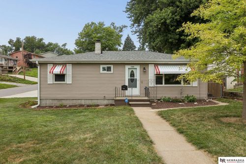 7202 Northridge Dr, Omaha, NE, 68112-2523 | Card Image