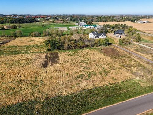 8955 Grace Ln, Loretto, MN, 55357-7501 | Card Image