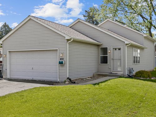 421 Meadow Ave, Woodstock, IL, 60098-2458 | Card Image
