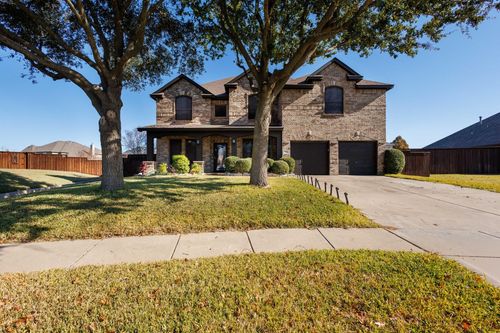 936 Bending Oak Dr, Cedar Hill, TX, 75104-5526 | Card Image