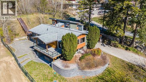 633 Jorgensen Road, Nelson, BC, V1L5P4 | Card Image