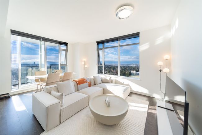 3702 - 9887 Whalley Blvd, Condo with 3 bedrooms, 2 bathrooms and 1 parking in Surrey BC | Image 6