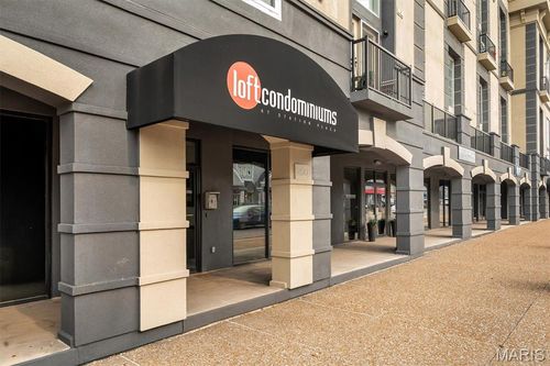 unit-317-200 S Kirkwood Rd, Saint Louis, MO, 63122-4352 | Card Image