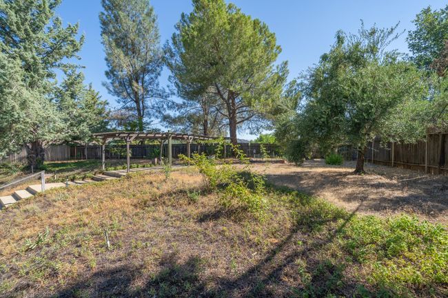 16160 Plateau Cir, House other with 5 bedrooms, 4 bathrooms and null parking in Redding CA | Image 54