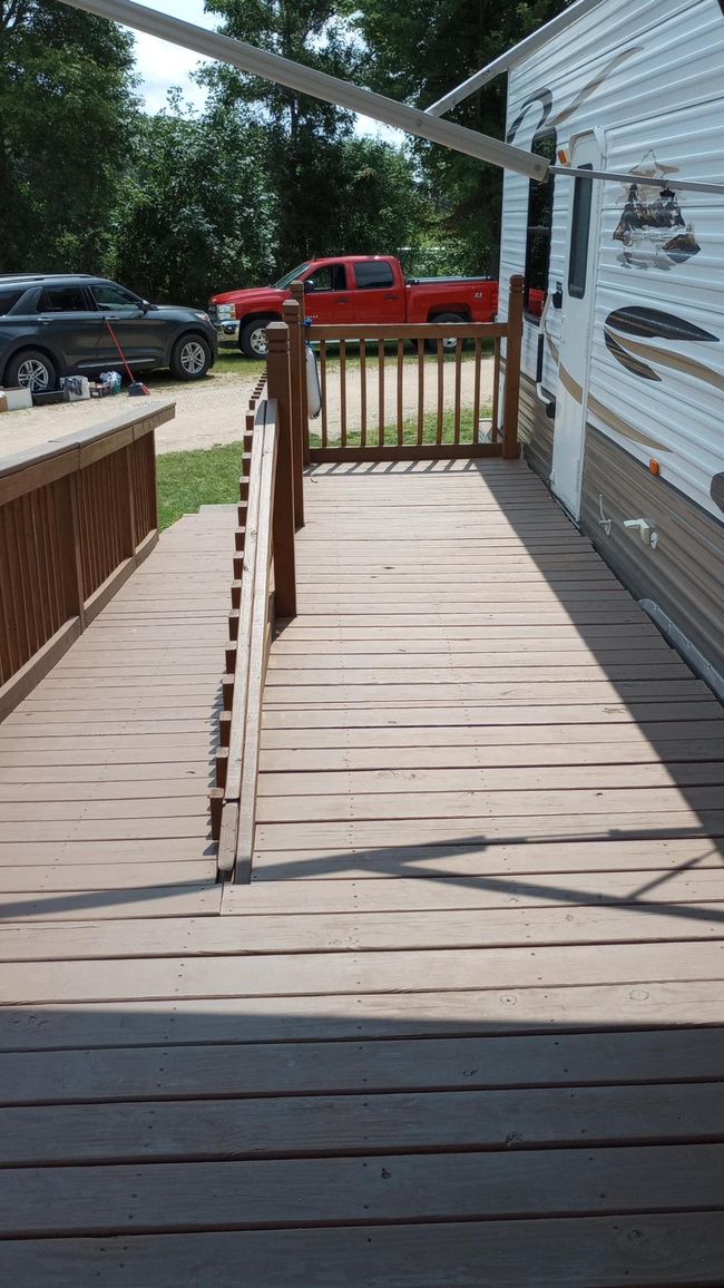 Deck with ramp. | Image 10