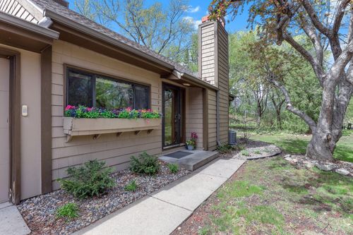11594 Carriage Ct, Eden Prairie, MN, 55344-5321 | Card Image