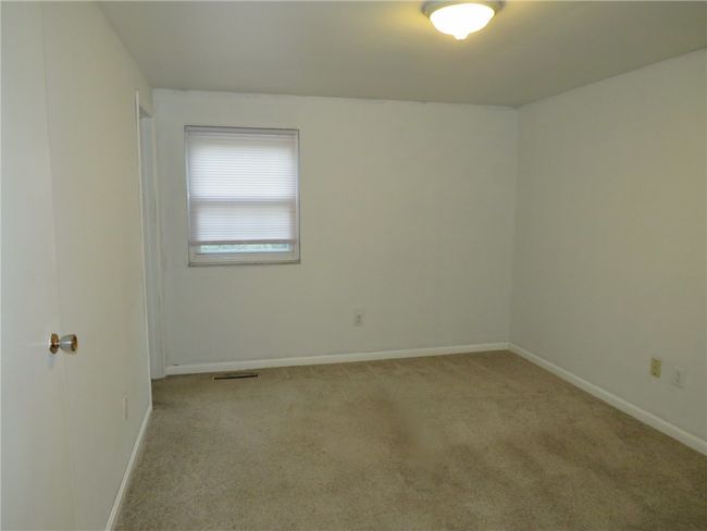 119 Snell Dr, House other with 5 bedrooms, 5 bathrooms and 2 parking in Coraopolis PA | Image 4