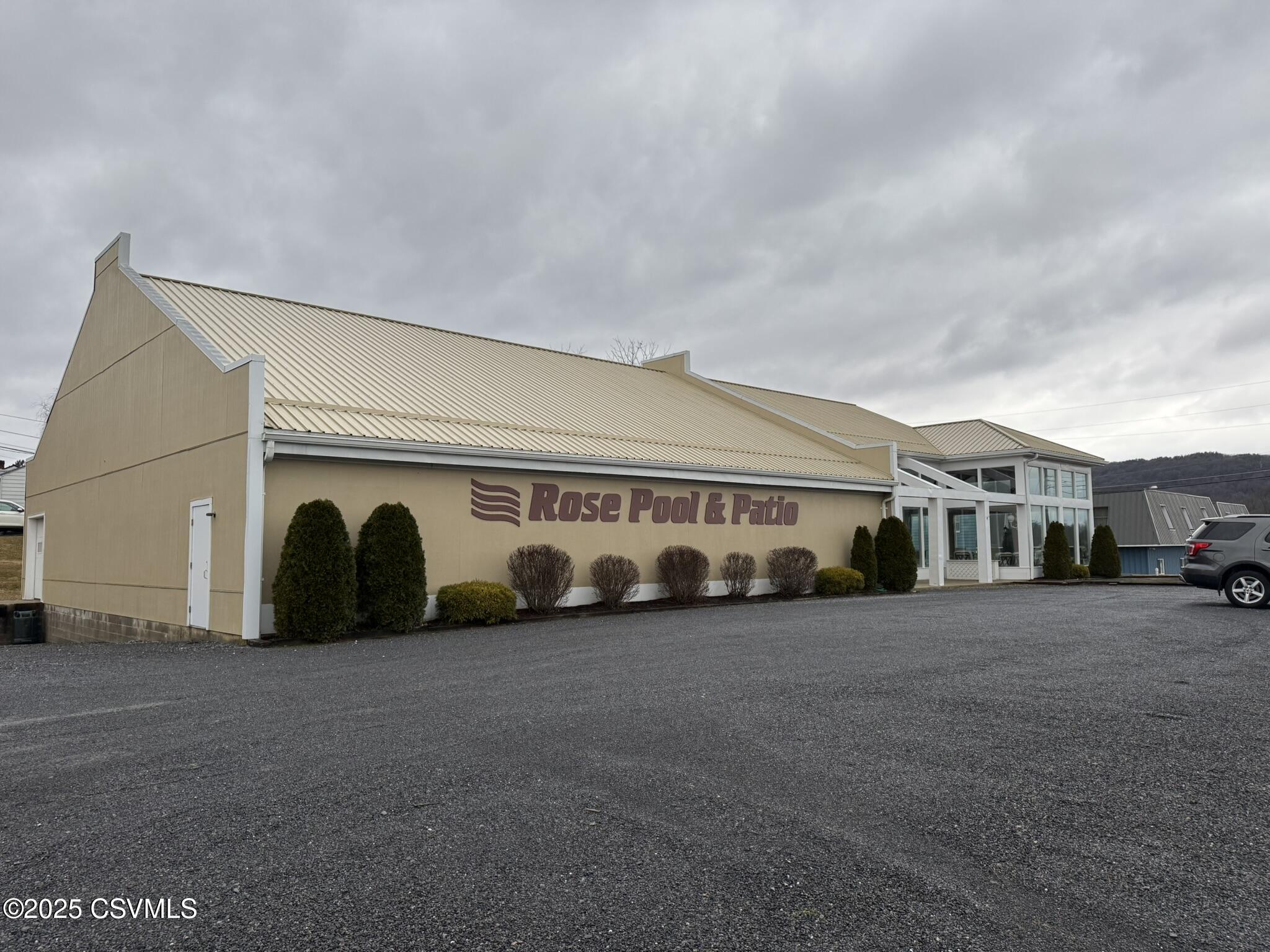 Commercial Sale in Winfield 3