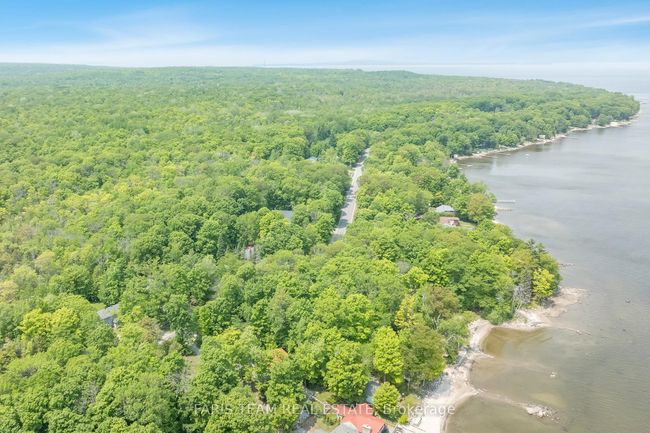 1474 Champlain Rd, House other with 3 bedrooms, 2 bathrooms and 4 parking in Tiny ON | Image 31