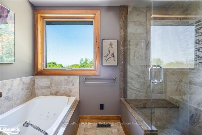 8254 21/22 Nottawasaga Sideroad, House other with 5 bedrooms, 6 bathrooms and 6 parking in Duntroon ON | Image 14