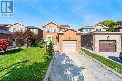 93 Ardwell Cres, House other with 3 bedrooms, 3 bathrooms and 3 parking in Maple ON | Image 2