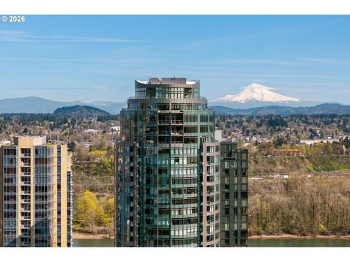 2805-3601 S River Pkwy, Portland, OR, 97239 | Card Image