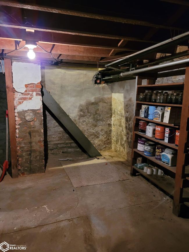 202 N West St, House other with 4 bedrooms, 2 bathrooms and null parking in Sigourney IA | Image 42