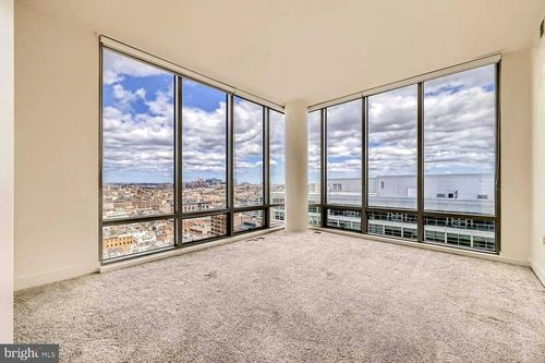 1709-675 President St, BALTIMORE, MD, 21202-4584 | Card Image