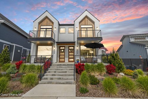 2418 N Atlas Rd, Coeur D Alene, ID, 83814-6061 | Card Image