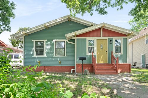 3119 3rd St, Des Moines, IA, 50313-4307 | Card Image