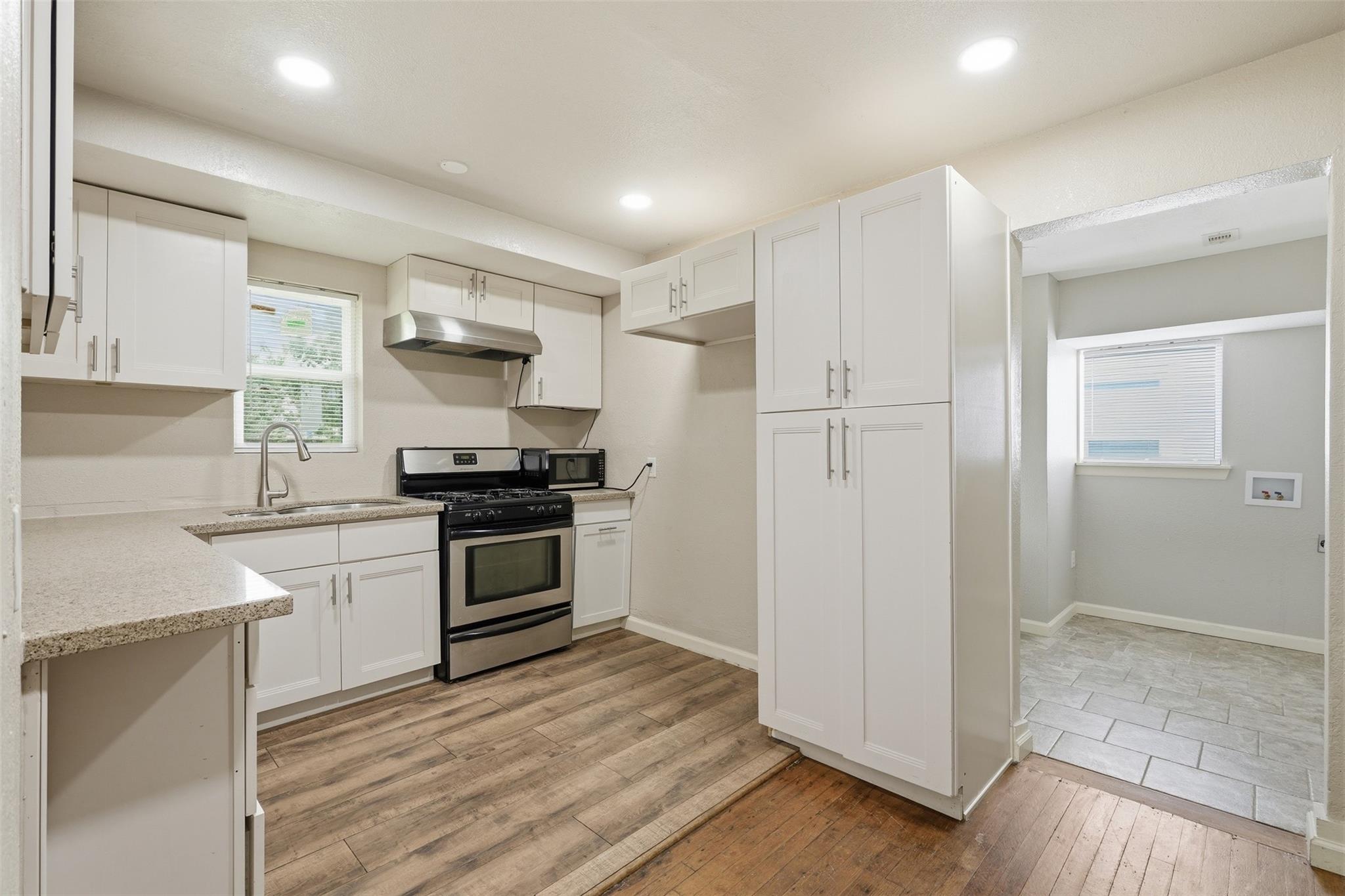 Residential Lease in Texas City 4