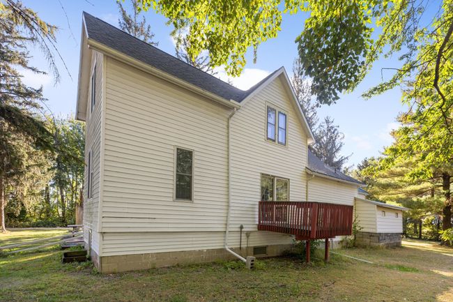 West side of home. | Image 22