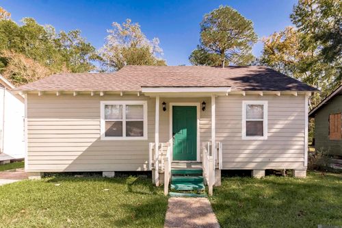 3970 N Foster Dr, Baton Rouge, LA, 70805-5221 | Card Image