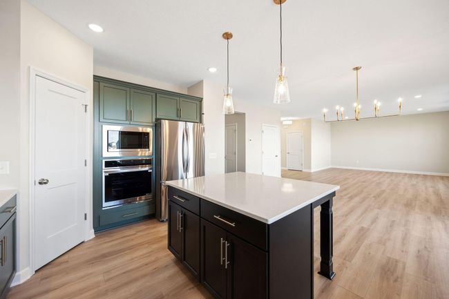 1581 Spruce St, House other with 5 bedrooms, 4 bathrooms and null parking in Farmington MN | Image 13