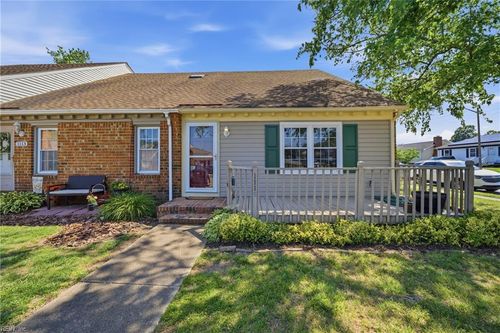 1115 Vermilya Ct, Virginia Beach, VA, 23454-5615 | Card Image