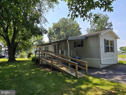 123-123 Valley Dr, SHIPPENSBURG, PA, 17257 | Card Image