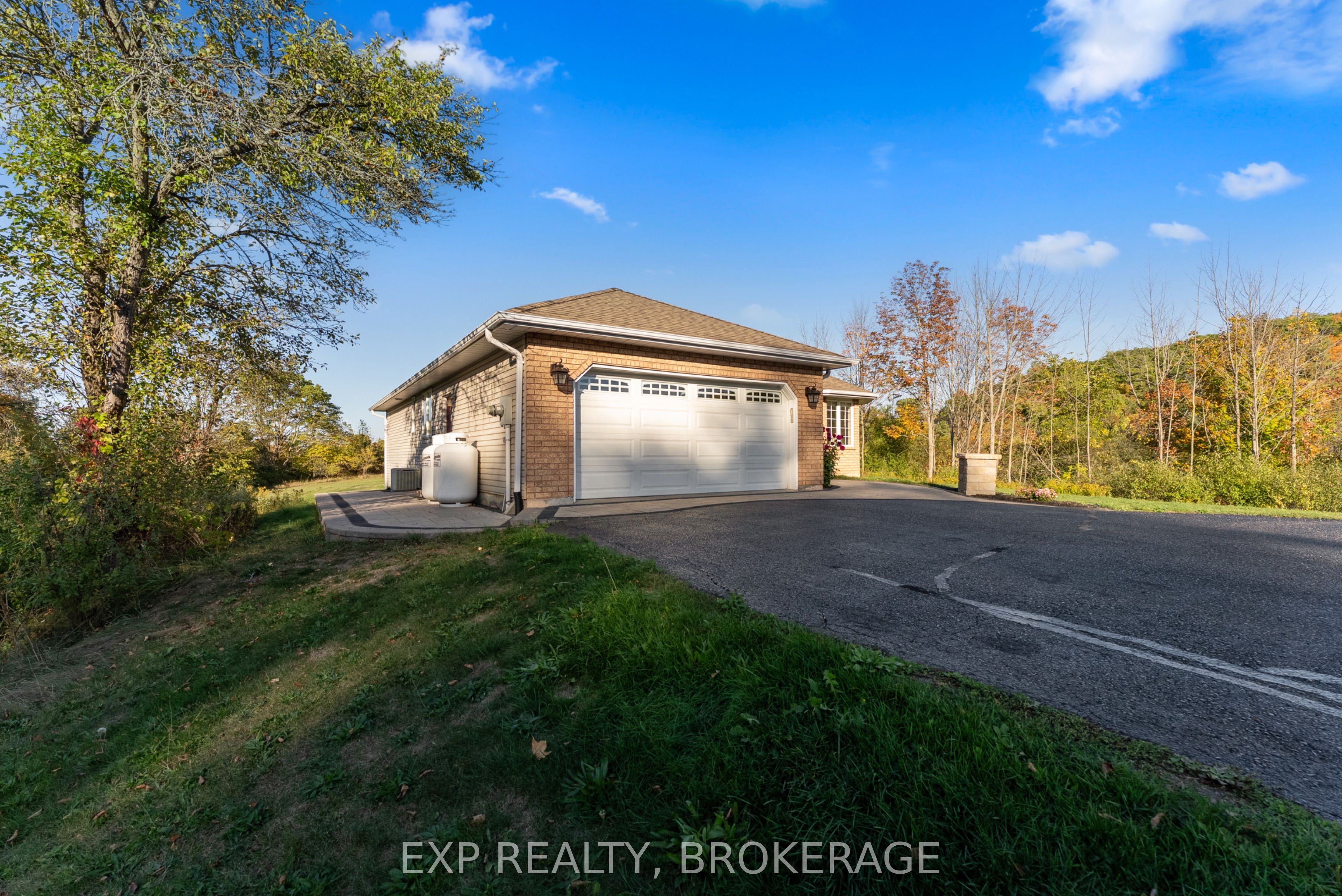 Residential in Quinte West 3
